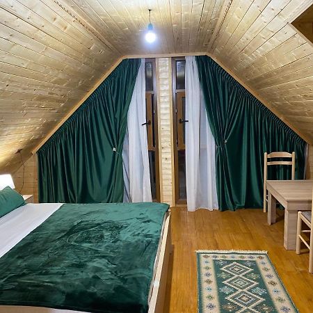 Guesthouse Demushi Valbone Exteriér fotografie